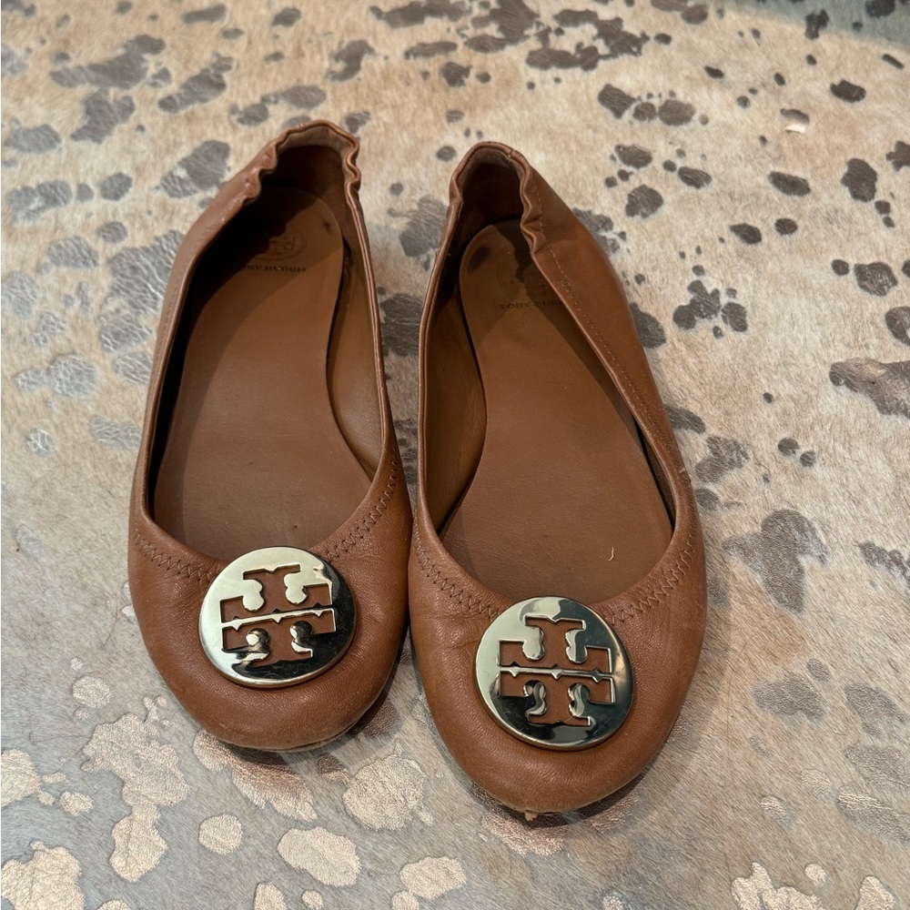 Tory Burch Reva flats- cognac